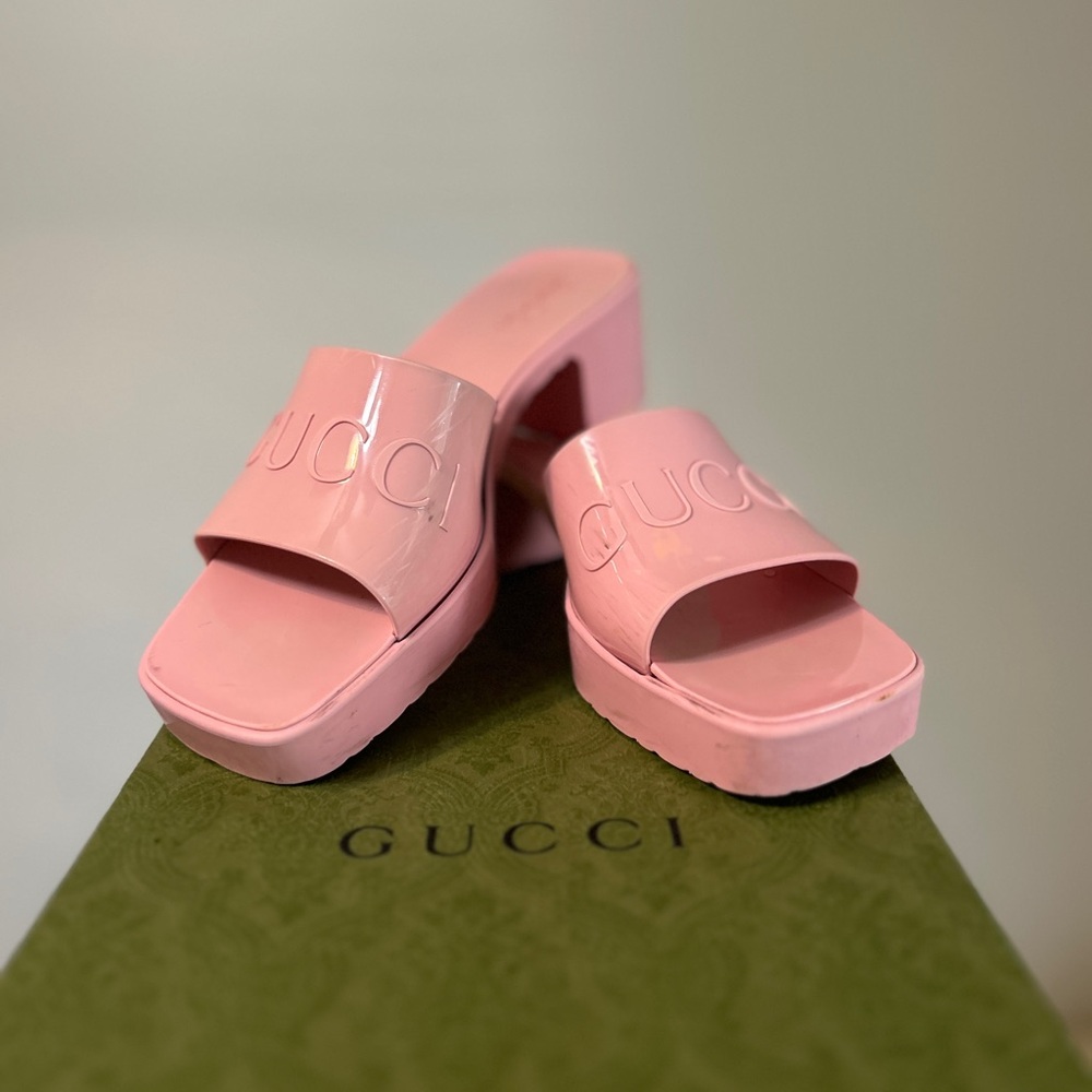 Gucci Pink Rubber Platform Slides
